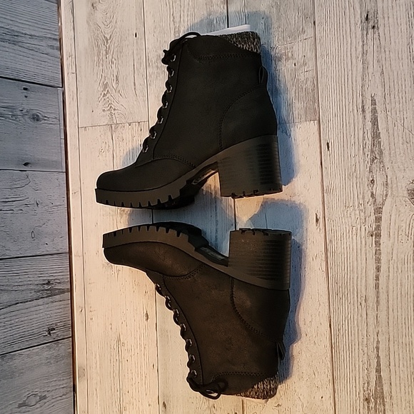 Chunky heel combat boot - Picture 5 of 6